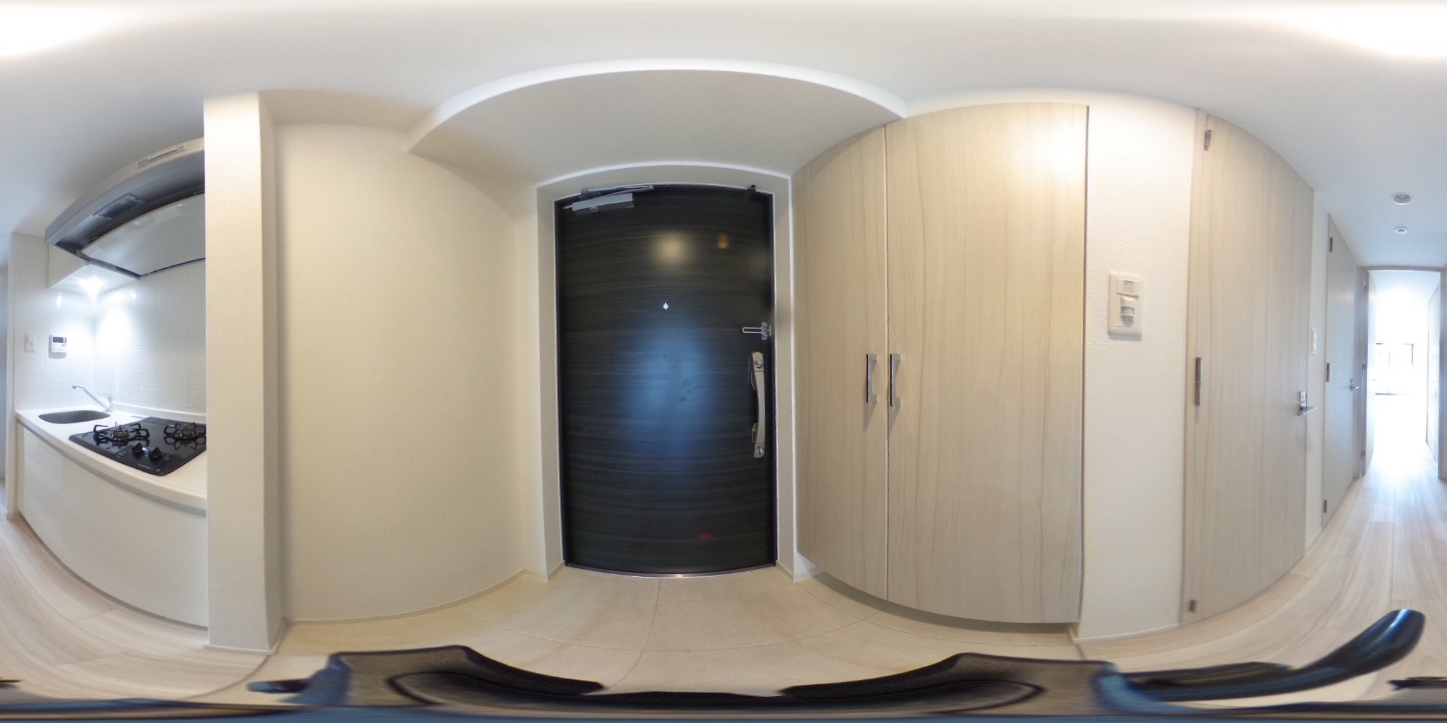 S-RESIDENCE阿波座West 玄関