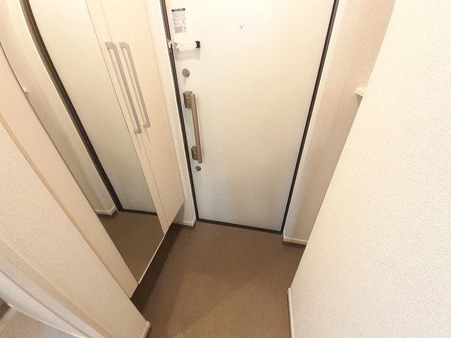 フランメゾンⅡ 玄関