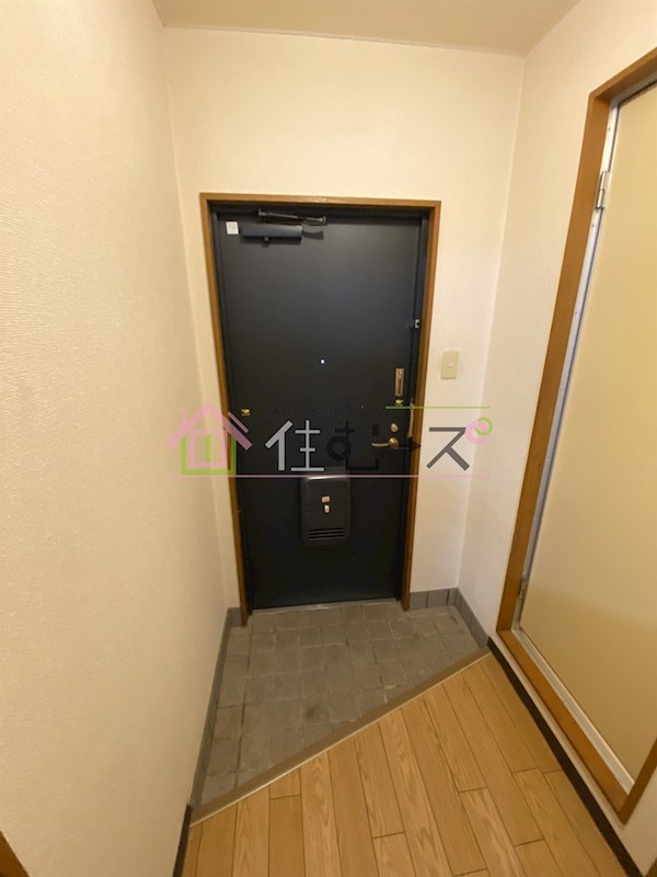 グランシャリオ天王寺  玄関