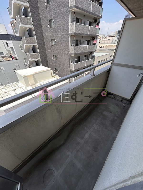 ルミナス難波 ベランダ