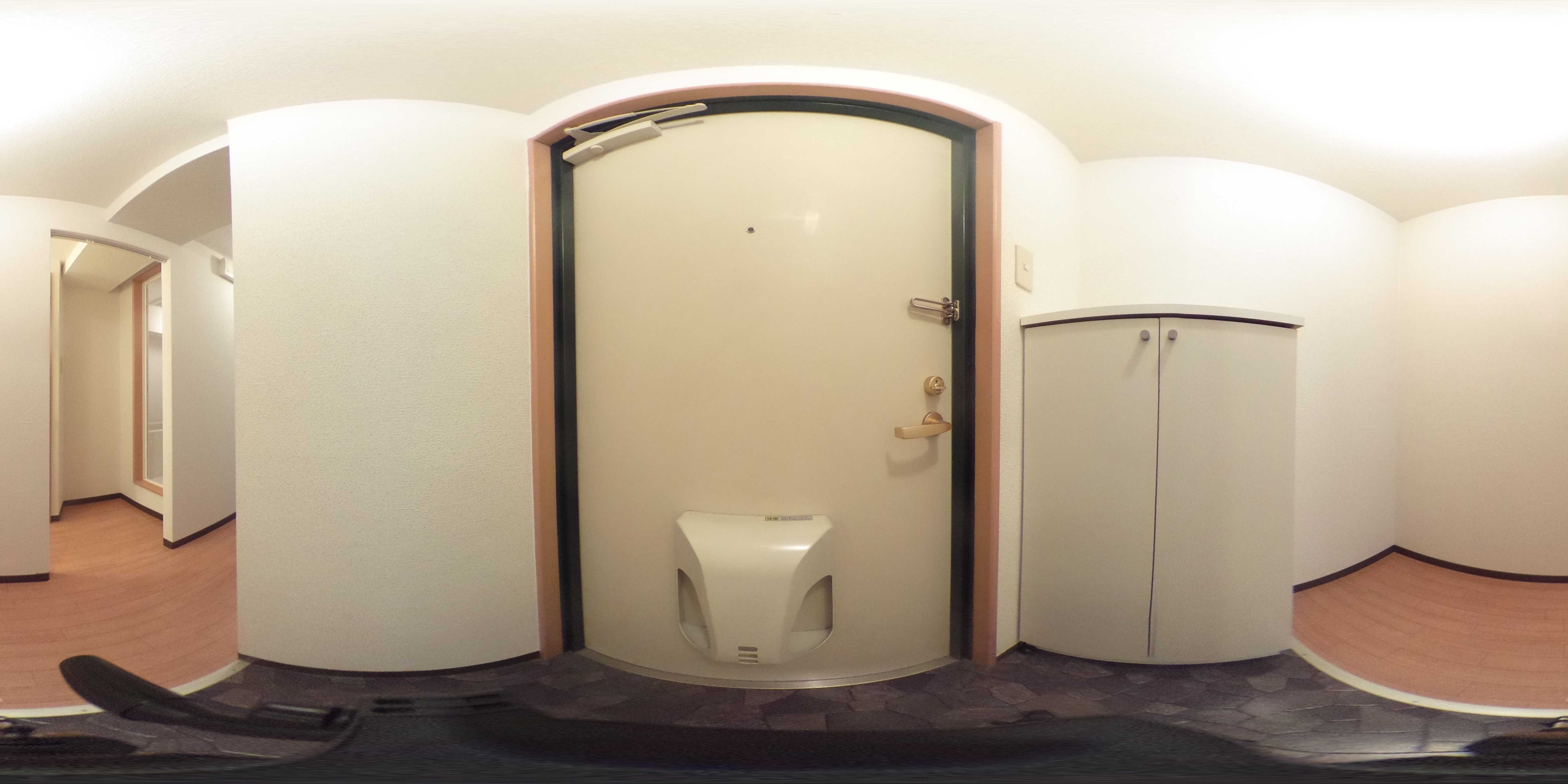 M'プラザ新大阪弐番館 玄関