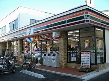 上新庄グランドハイツ北 コンビニ
