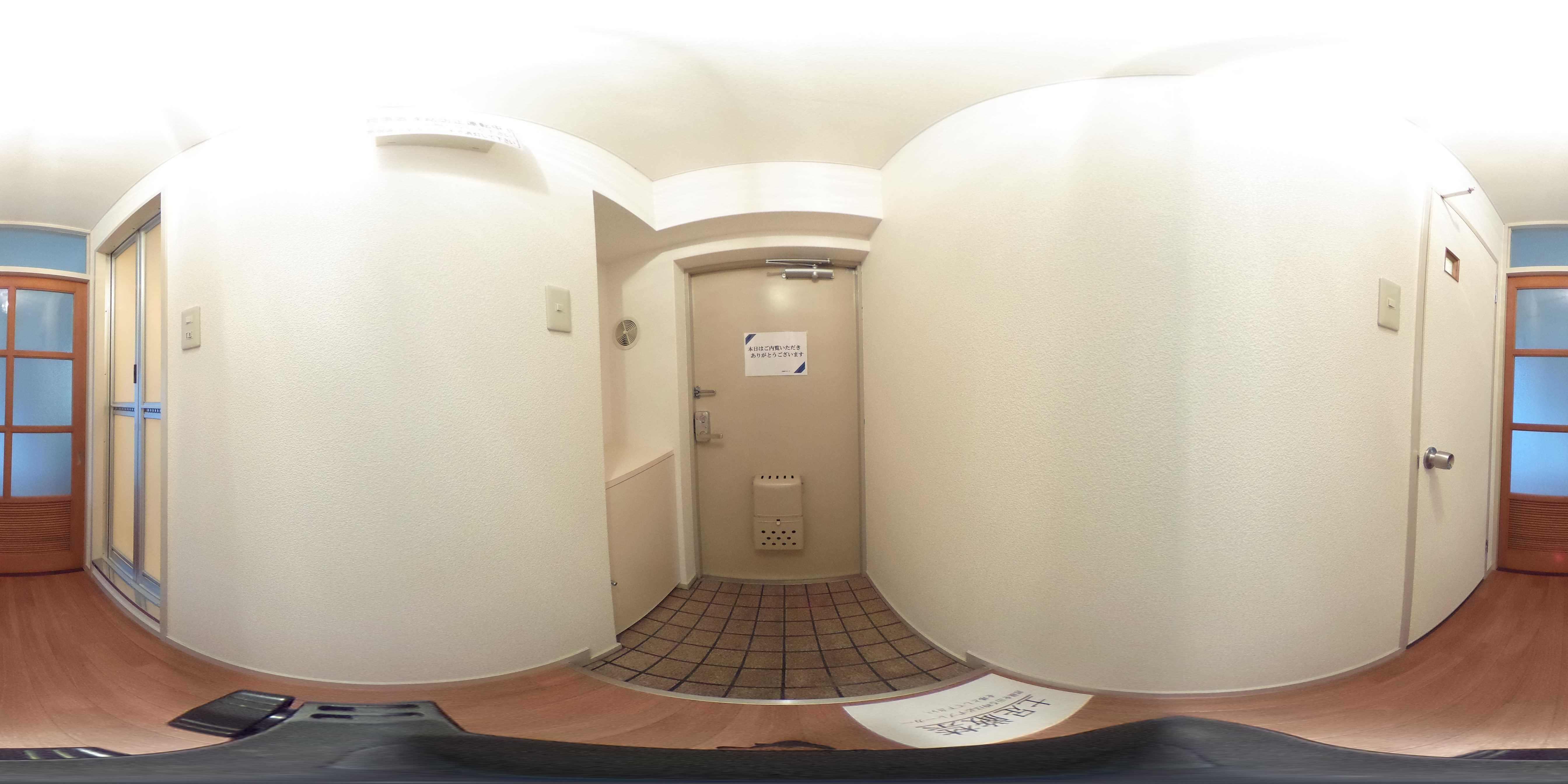 上新庄グランドハイツ北 玄関