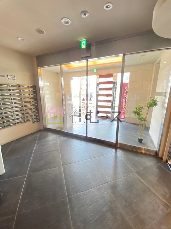 アスリート本町リバーウエスト ロビー