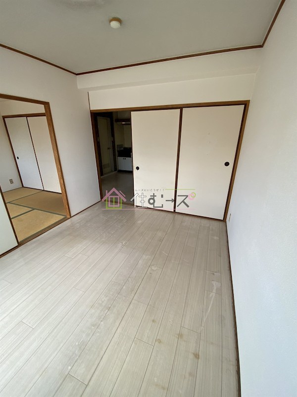 カーサベラ桜川 リビング