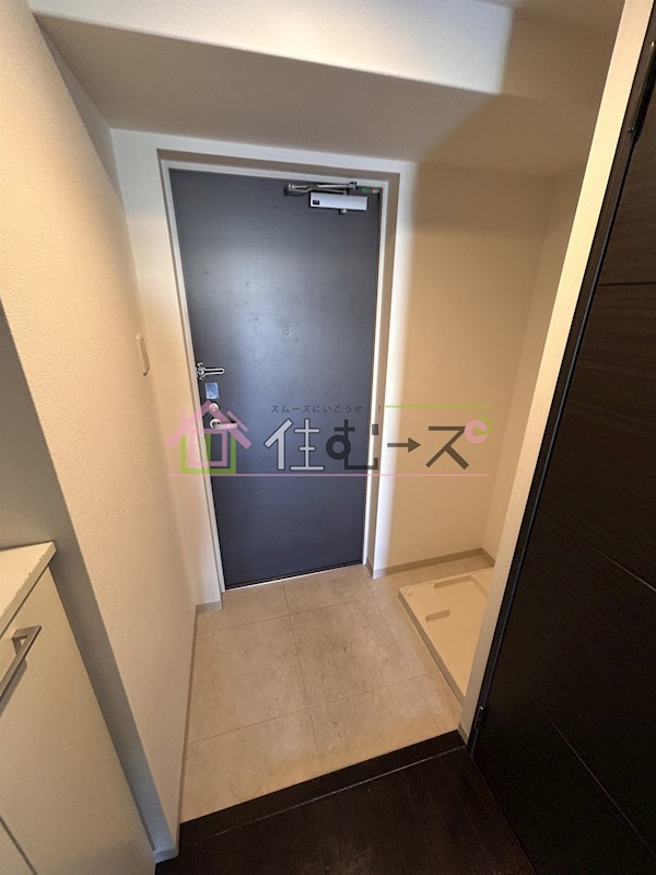 エスリードコート難波ウエスト 玄関