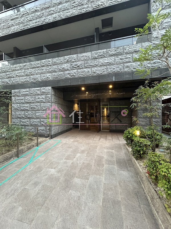 エス・キュート京町堀 エントランス