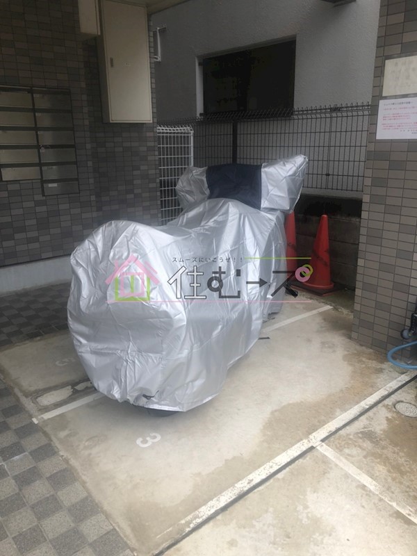 シュロス野口 駐車場