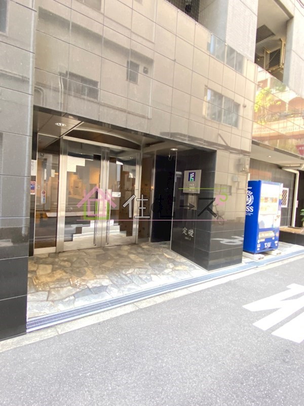 エステムコート大阪城前OBPリバーフロント エントランス