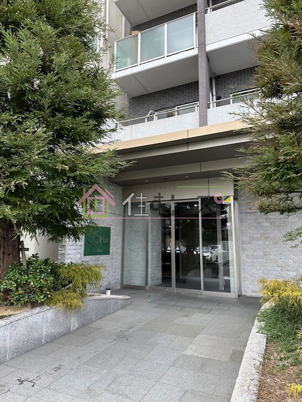 QCフラット北堀江 エントランス