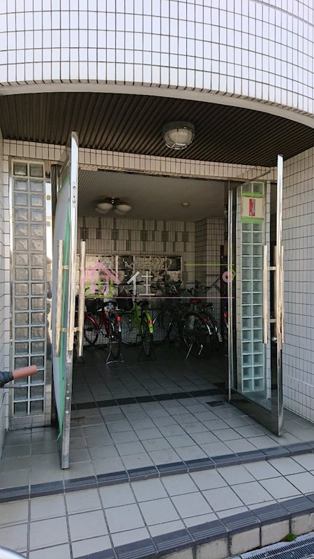 ハイツ正覚寺 エントランス