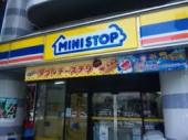 アンサンブル梅田 コンビニ