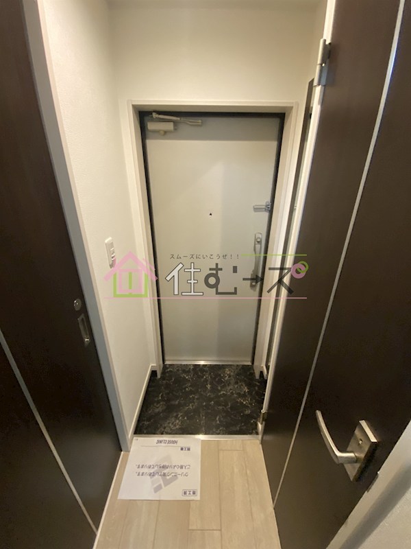 エグゼ難波南Ⅱ 玄関