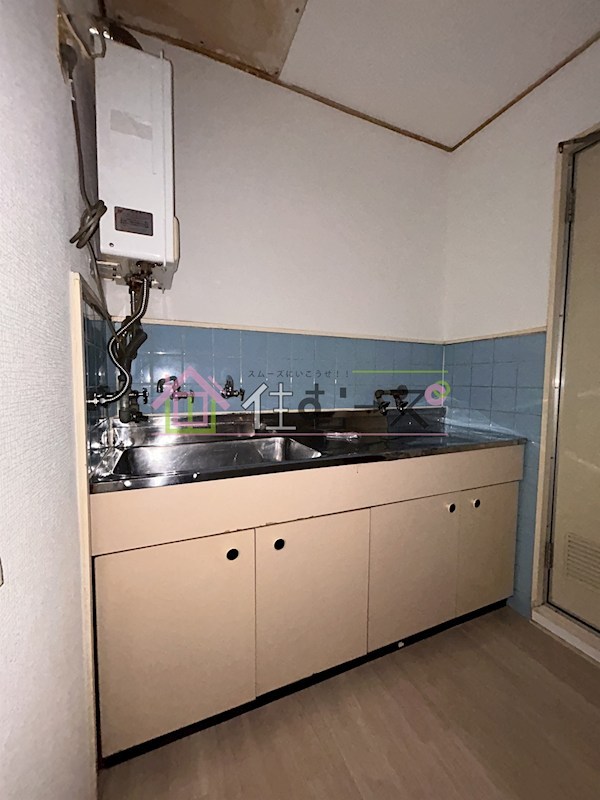エイトビル江戸堀 キッチン