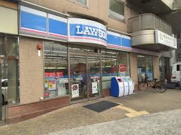 アスタ・ラ・ビスタ新梅田 コンビニ
