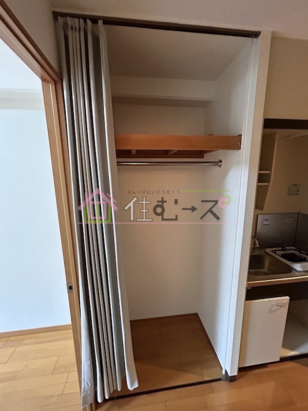 エスティライフ難波西 収納