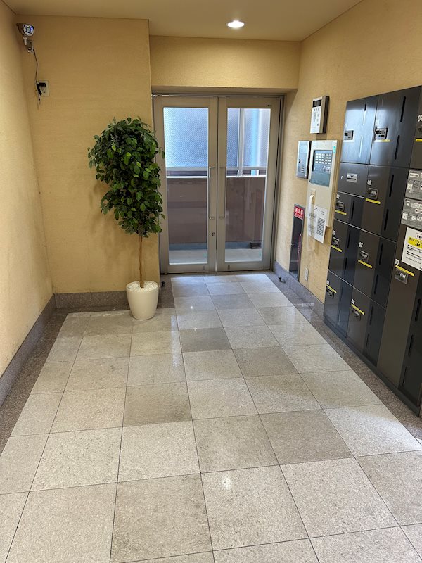 ウォーターフロント礎町 エントランス