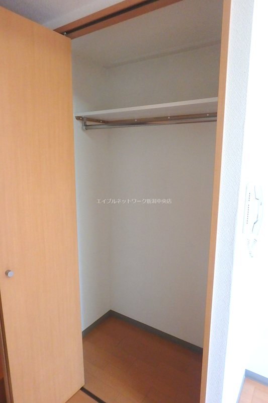 BUENA上大川前通3番町 収納