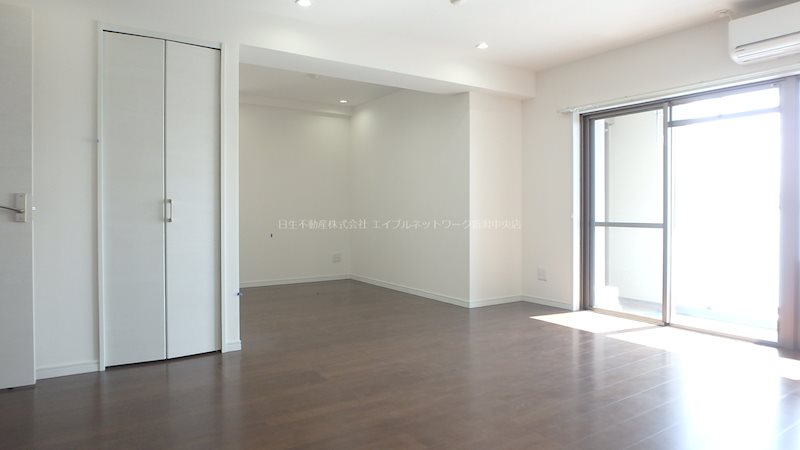 アテンドビル(プレミエール駅南) リビング