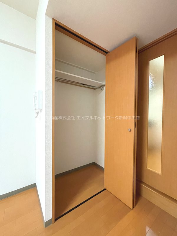 BUENA上大川前通3番町 収納
