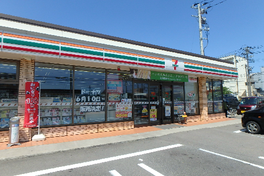 フェルディ女池西 コンビニ