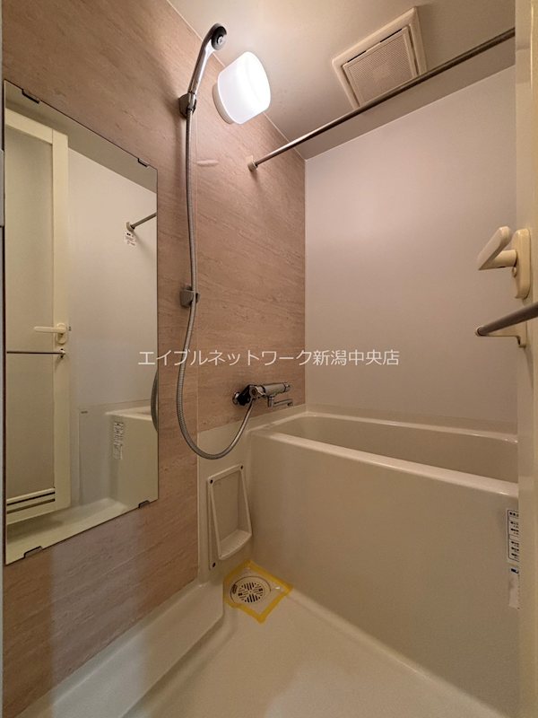 ヒルズ川端 風呂画像