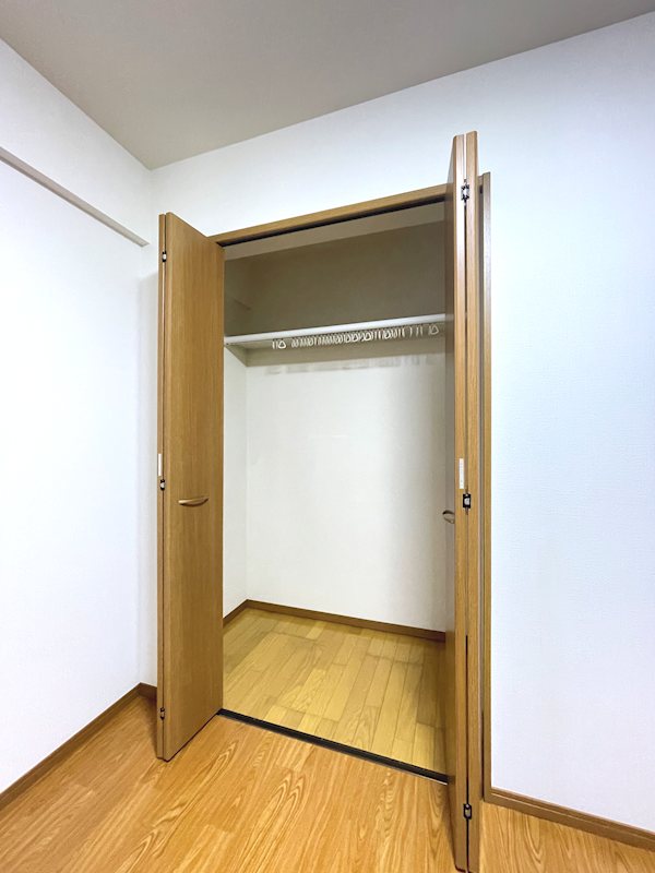 パークヒルズ女池上山 収納