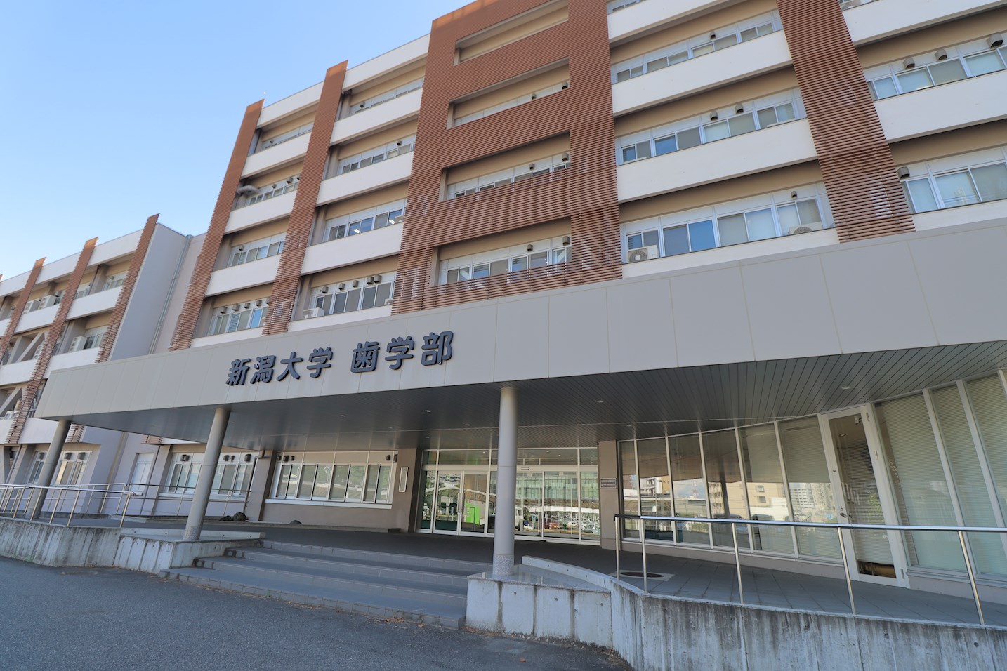 プレイス白山 大学・短大