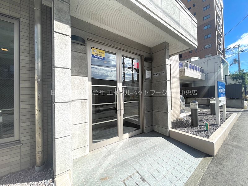 BUENA上大川前通3番町 エントランス