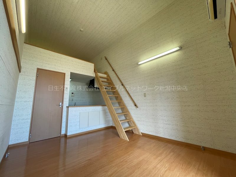 紫竹山五番館C棟 ベッドルーム