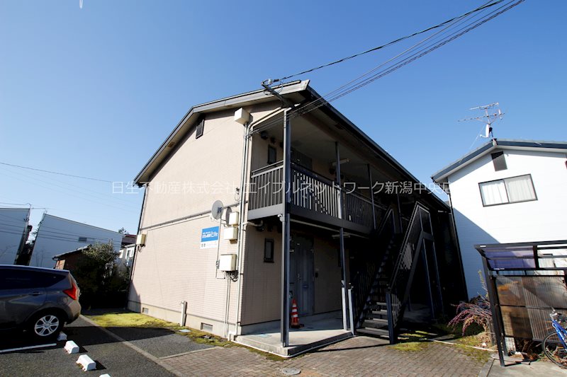 カルティエラタンA棟 外観