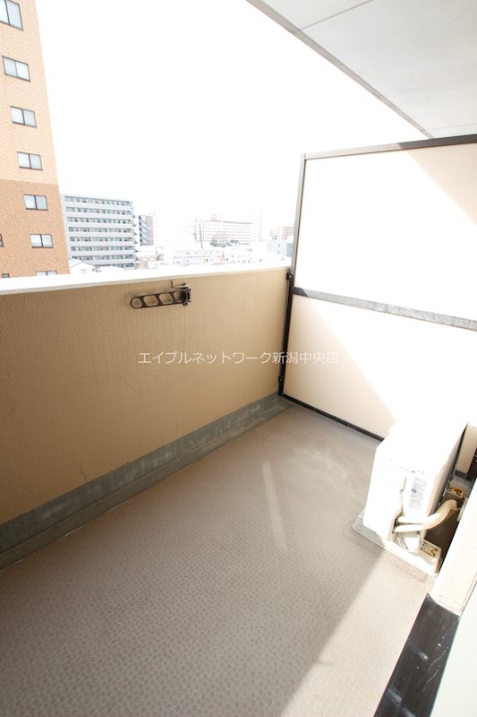 BUENA上大川前通3番町 ベランダ