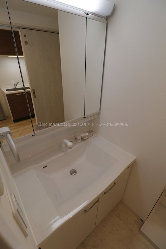 ロンドベル古町6番町 洗面所