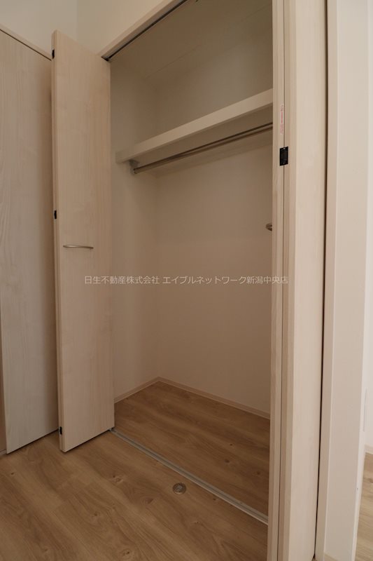ロンドベル古町6番町 収納