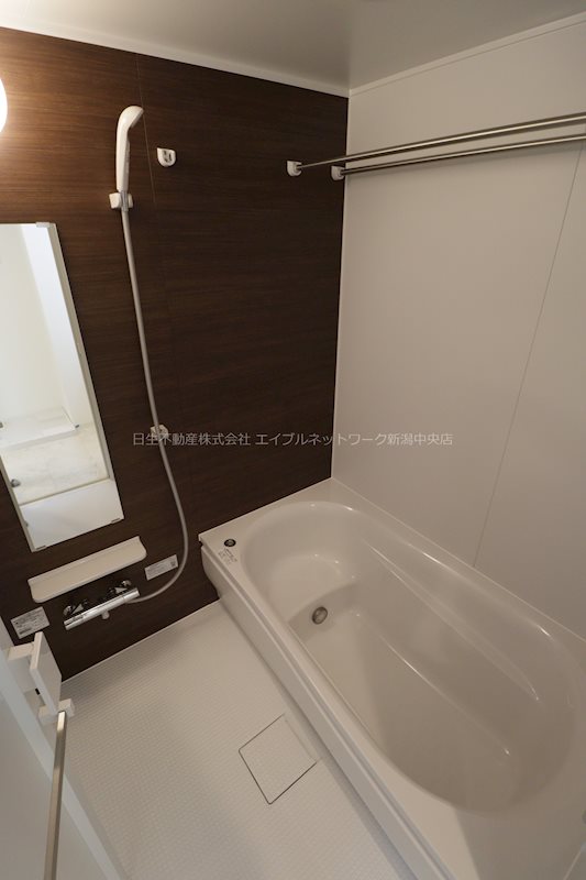 ロンドベル古町6番町 風呂画像
