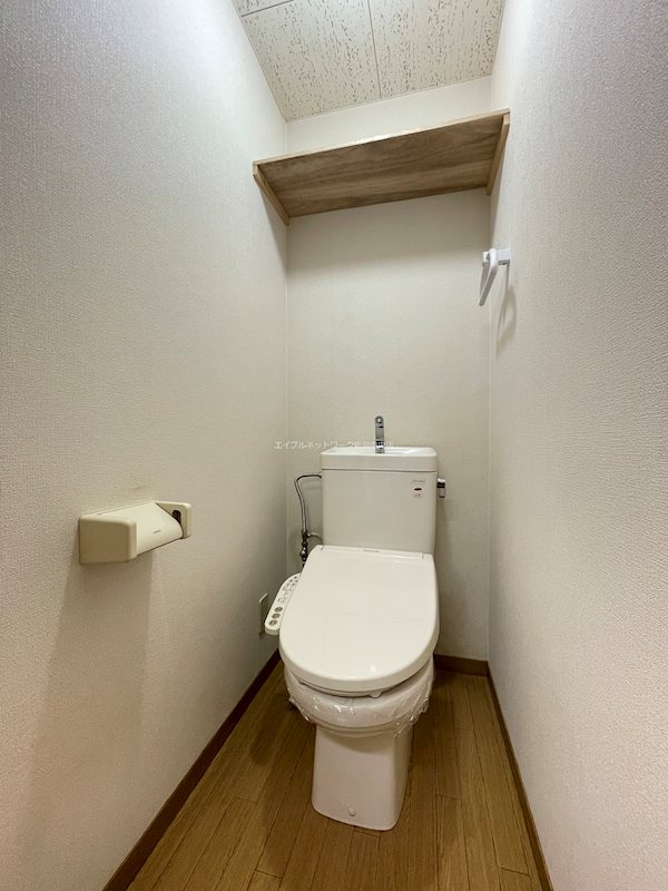 カルティエラタンB棟 トイレ