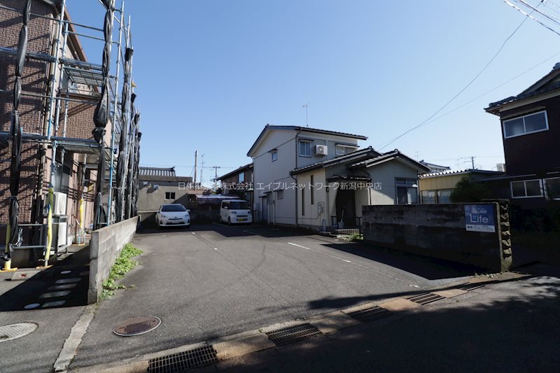 西町4丁目月極駐車場 外観
