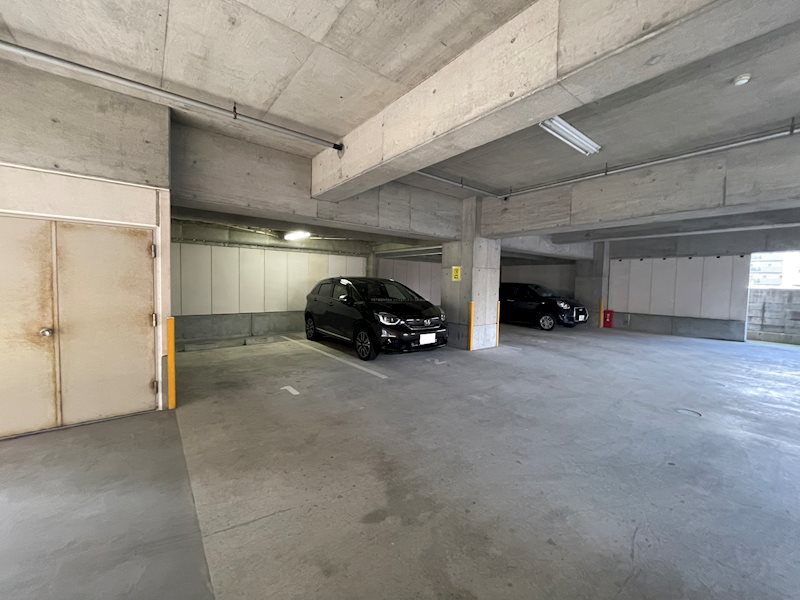 T＆K花園 駐車場