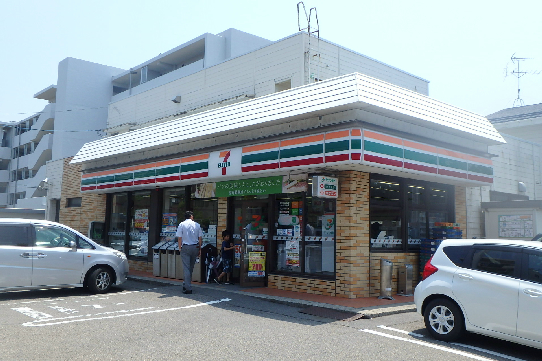樋口アパート コンビニ