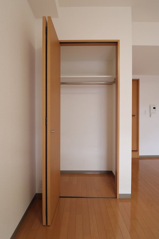BUENA川端町4丁目壱番館 収納