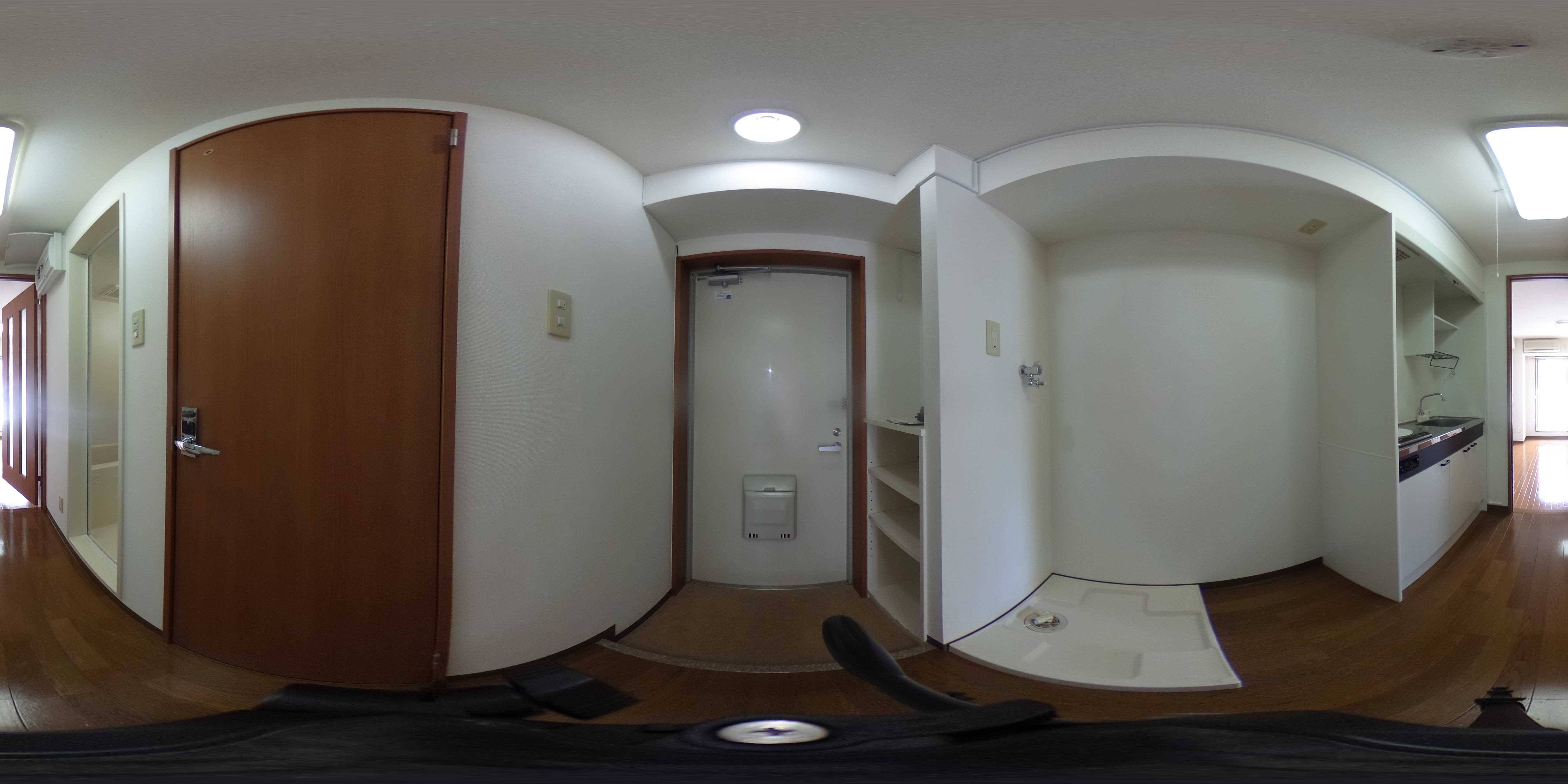 ウォーターフロント礎町 玄関