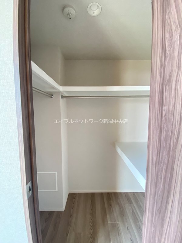 アイコニックタワー　新潟ステーション 収納