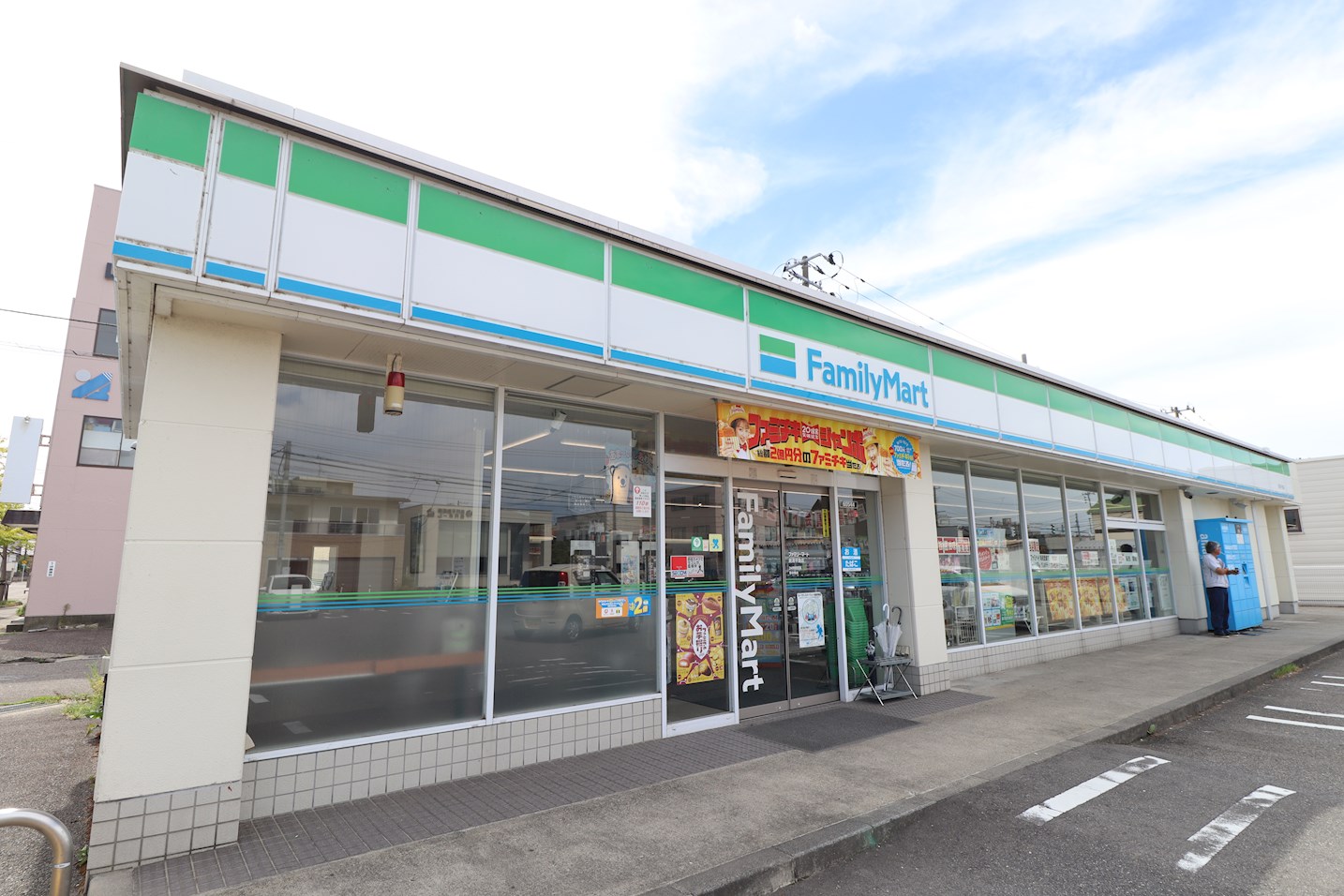 プロローグ青山 コンビニ