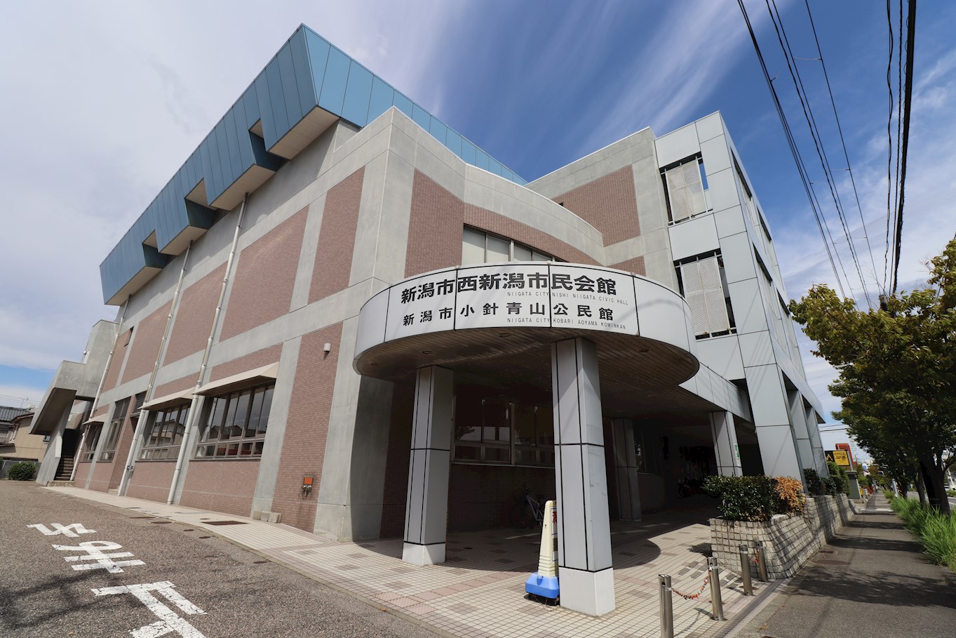 プロローグ青山 公共施設