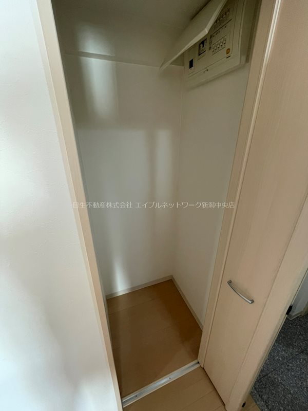 レデス万代公園 収納