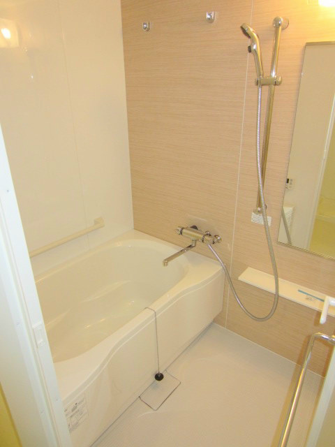 コートリヴィエール東六郷 風呂画像