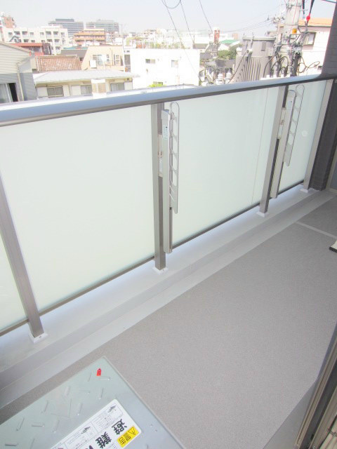 コートリヴィエール東六郷 ベランダ