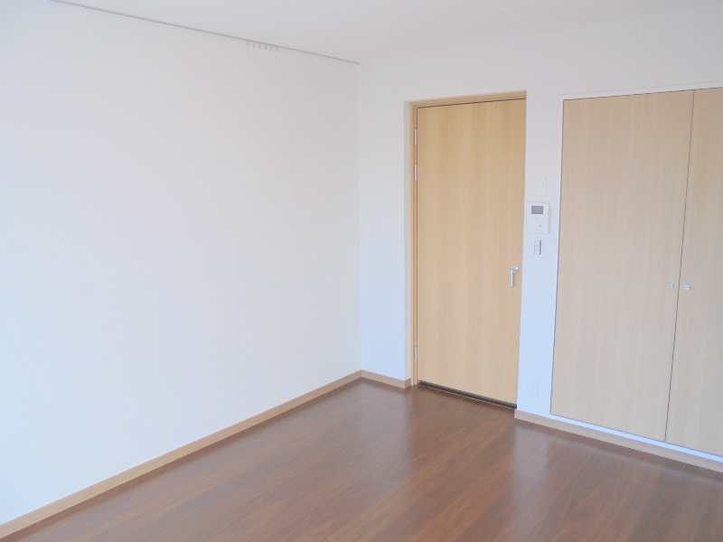 新百合和田文ビル ベッドルーム