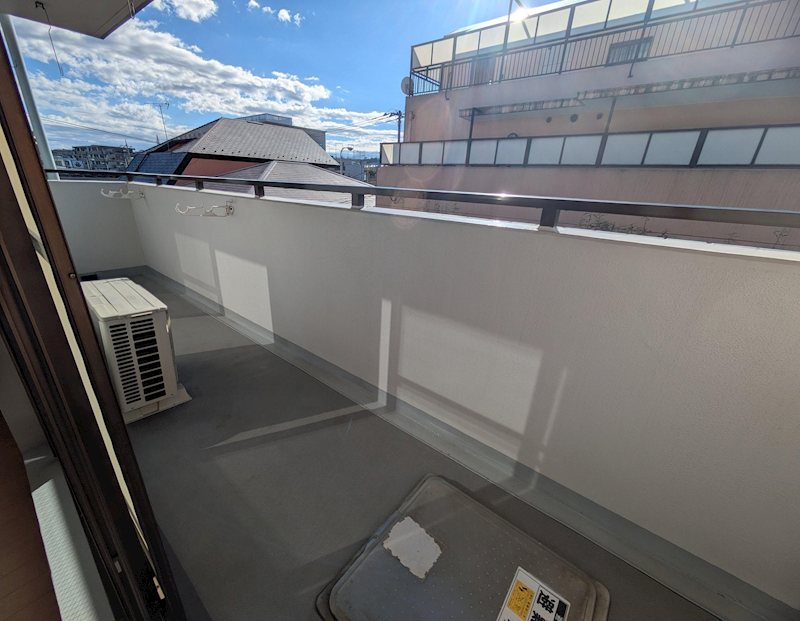 ヒルテラス稲城 ベランダ