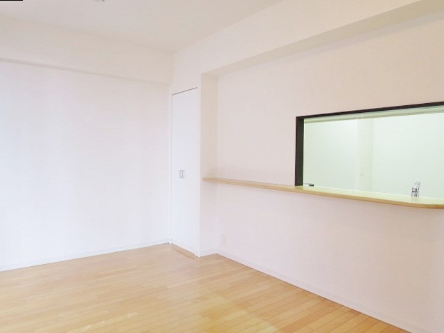 パークキューブ京王八王子Ⅱ リビング